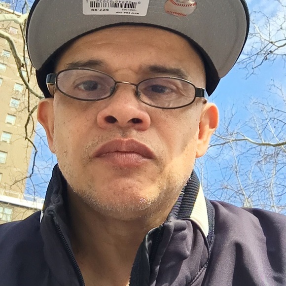 Meet your Posher, Hector - Picture 1 of 2